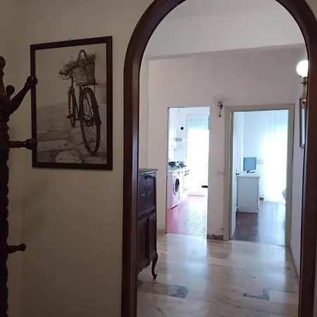 Accogliente Con Garage Sotto Casa Apartment *